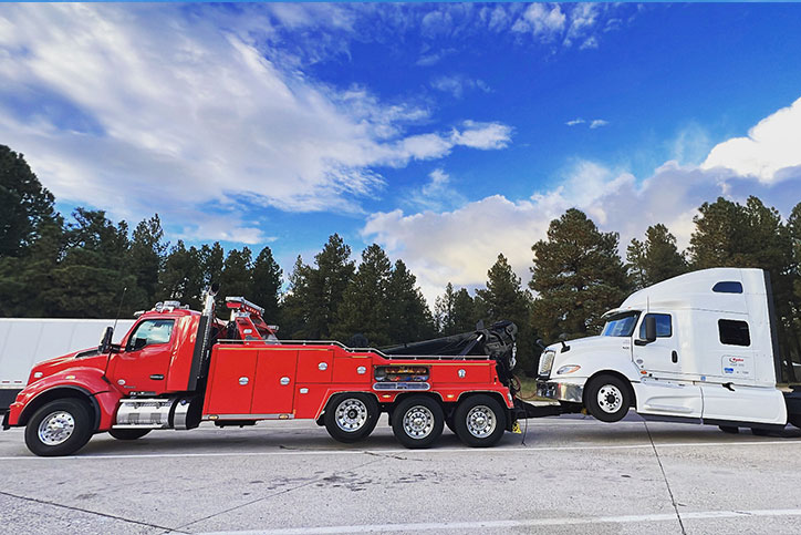 Professional Heavy Towing Services for Semi-Trucks